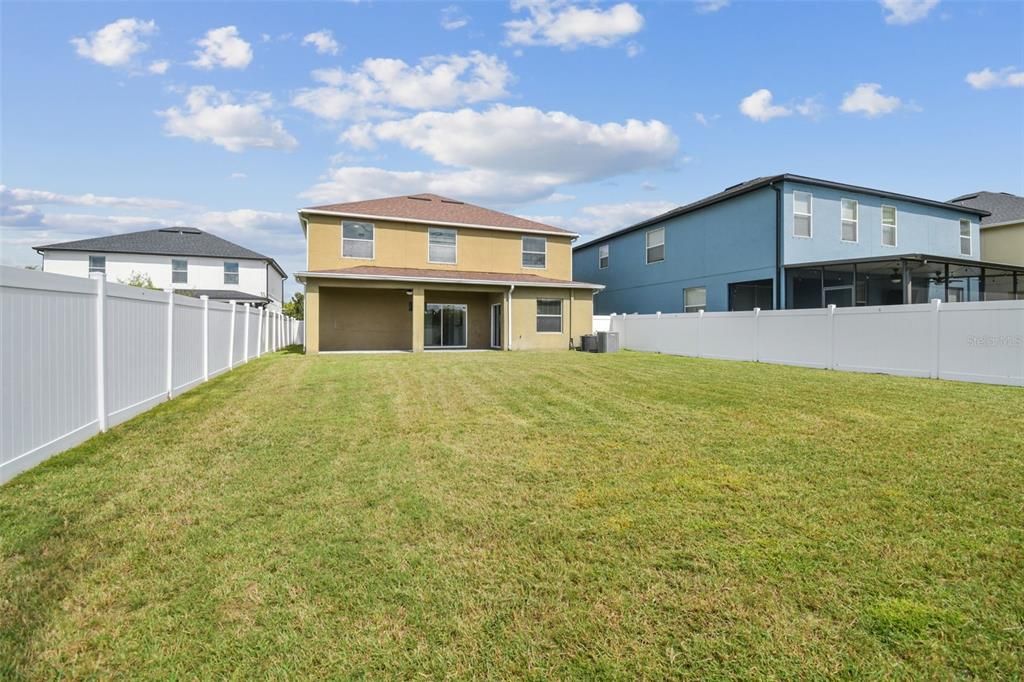 For Rent: $3,400 (6 beds, 3 baths, 3009 Square Feet)