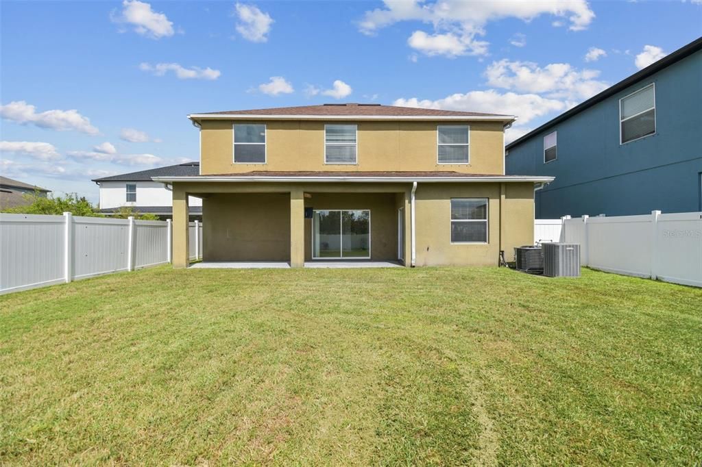 For Rent: $3,400 (6 beds, 3 baths, 3009 Square Feet)