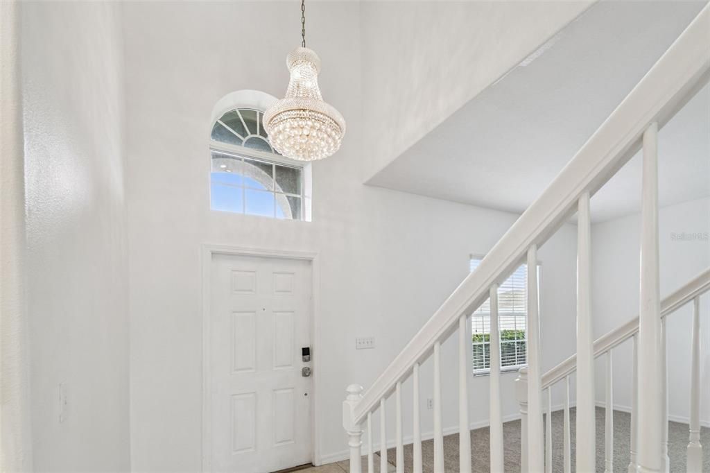 For Rent: $3,400 (6 beds, 3 baths, 3009 Square Feet)