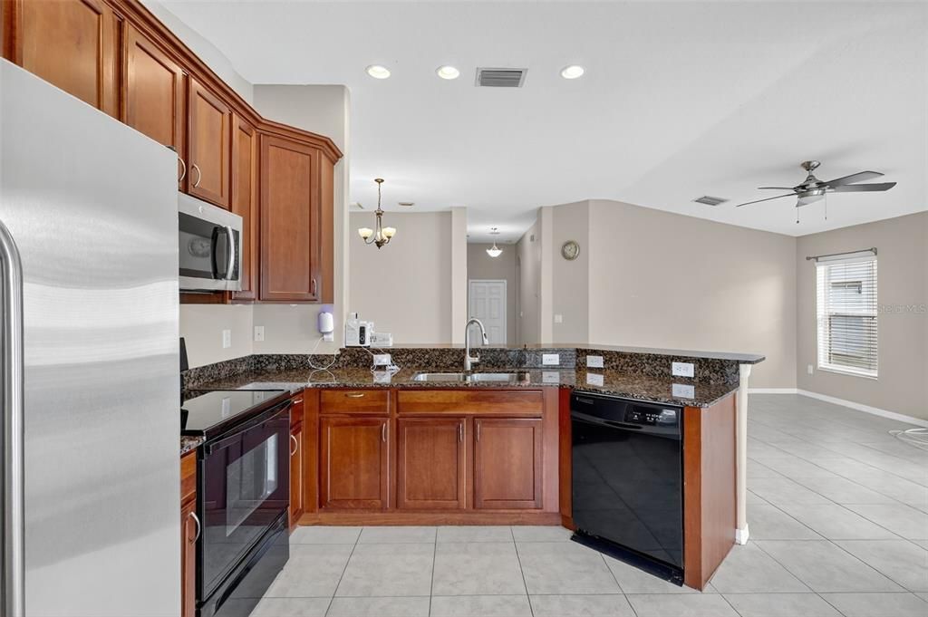 For Sale: $330,000 (4 beds, 2 baths, 1775 Square Feet)