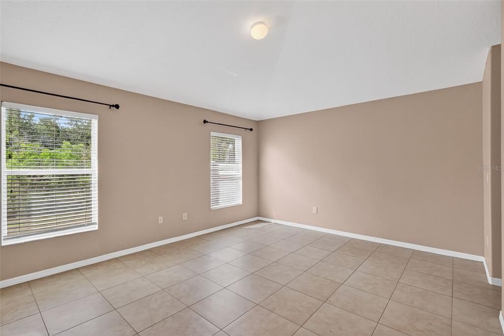 For Sale: $330,000 (4 beds, 2 baths, 1775 Square Feet)