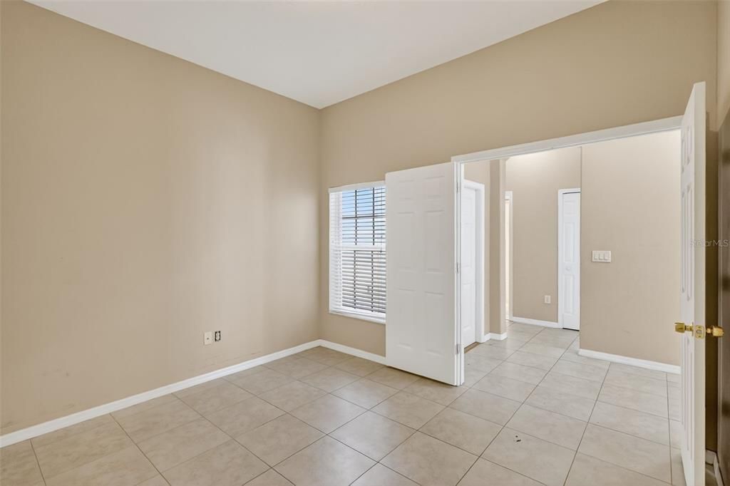 For Sale: $330,000 (4 beds, 2 baths, 1775 Square Feet)