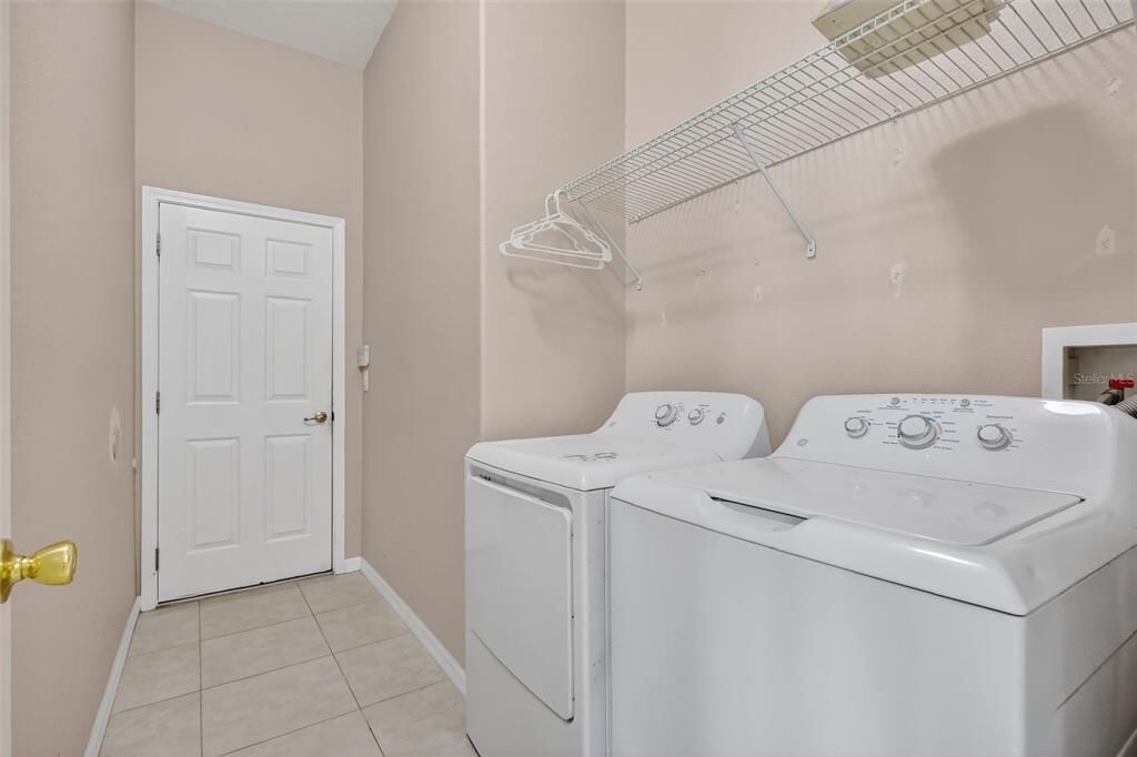 For Sale: $330,000 (4 beds, 2 baths, 1775 Square Feet)