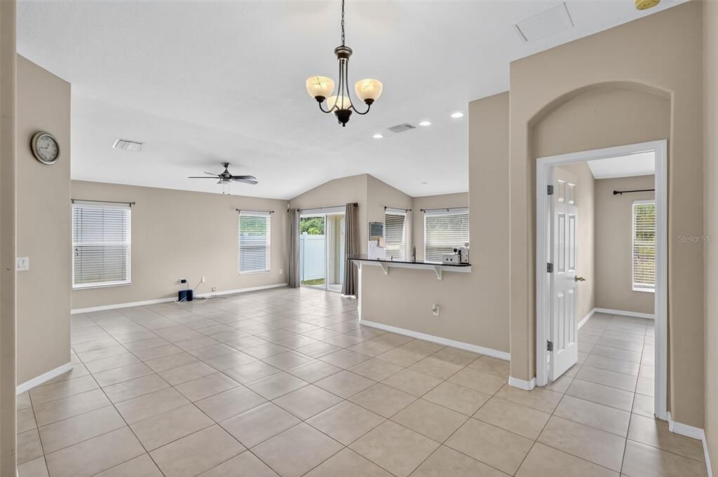 For Sale: $330,000 (4 beds, 2 baths, 1775 Square Feet)