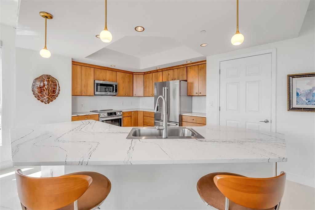 En Venta: $599,000 (3 camas, 3 baños, 2079 Pies cuadrados)