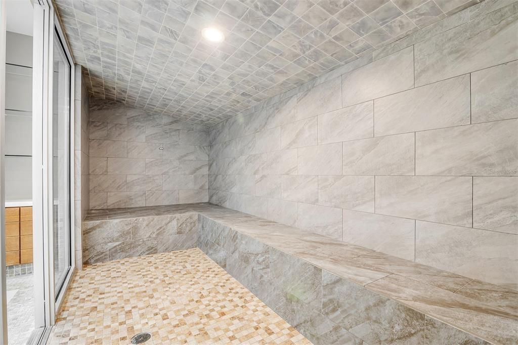 En Venta: $599,000 (3 camas, 3 baños, 2079 Pies cuadrados)