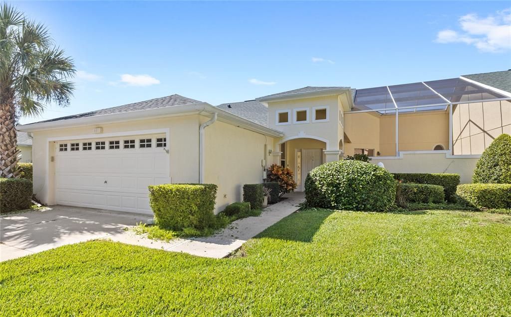 Active With Contract: $275,000 (2 beds, 2 baths, 1559 Square Feet)