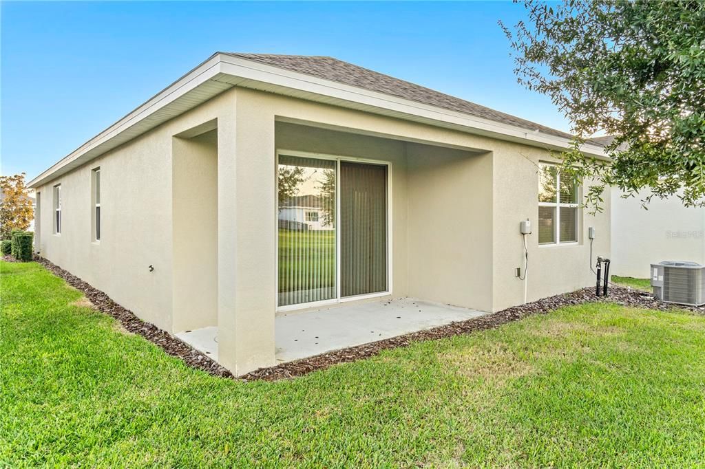 For Rent: $2,200 (3 beds, 2 baths, 1504 Square Feet)