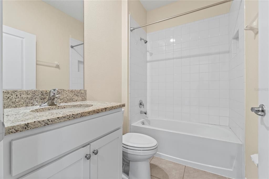 For Rent: $2,200 (3 beds, 2 baths, 1504 Square Feet)