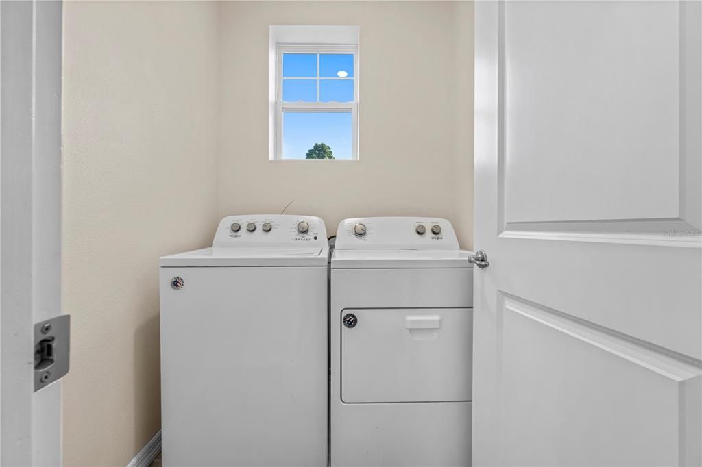 For Rent: $2,200 (3 beds, 2 baths, 1504 Square Feet)