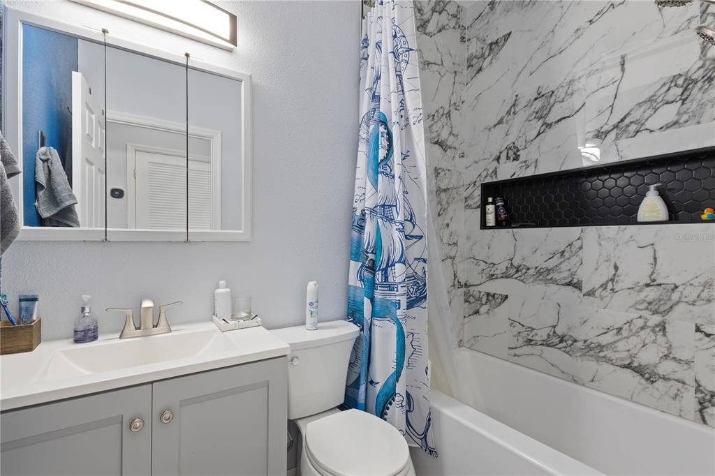 Active With Contract: $399,000 (4 beds, 3 baths, 1676 Square Feet)