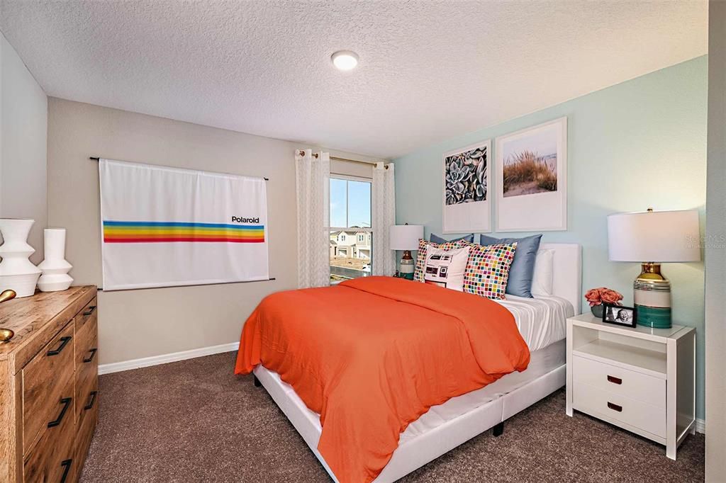 Active With Contract: $374,999 (5 beds, 3 baths, 2470 Square Feet)