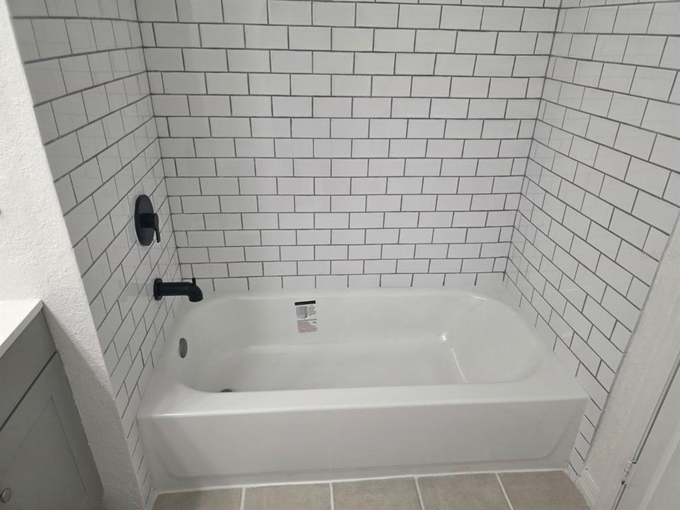 出租: $2,700 (3 贝兹, 2 浴室, 1193 平方英尺)