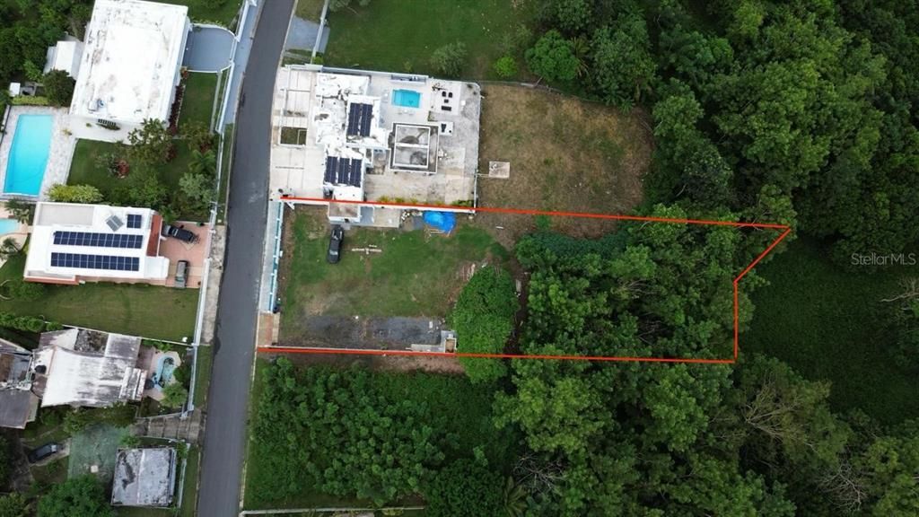 合同活跃: $195,000 (0.31 acres)