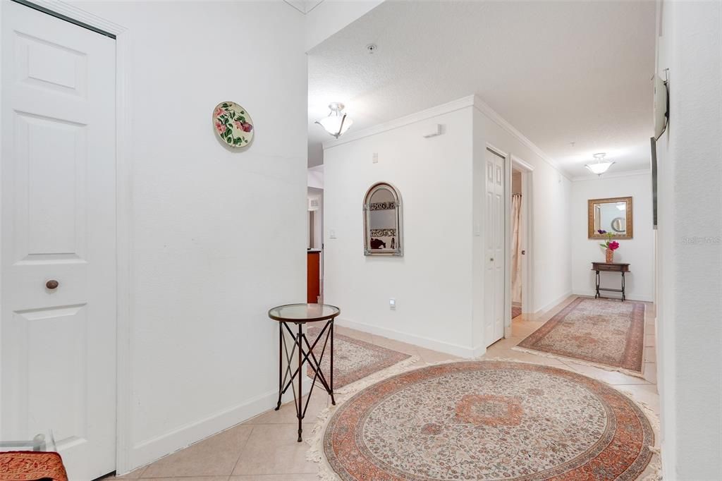 出租: $2,500 (3 贝兹, 2 浴室, 2010 平方英尺)