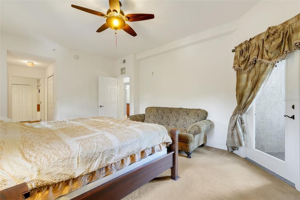 出租: $2,500 (3 贝兹, 2 浴室, 2010 平方英尺)