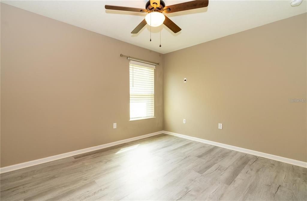 En Renta: $2,400 (4 camas, 2 baños, 1884 Pies cuadrados)