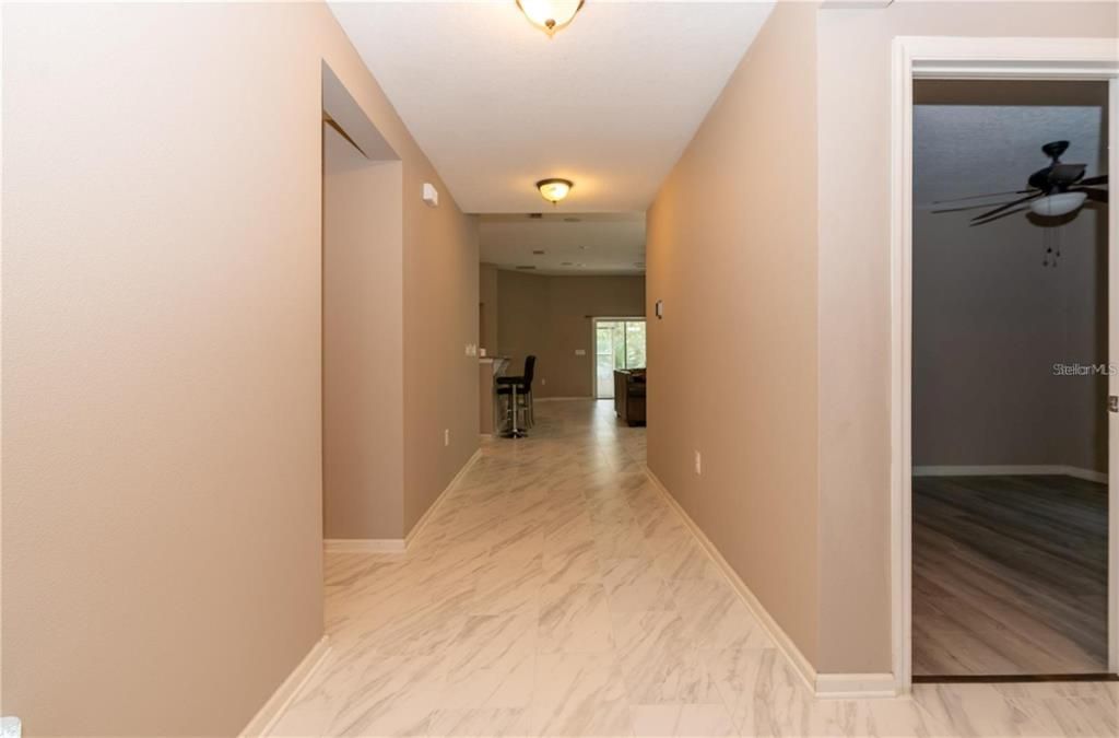 En Renta: $2,400 (4 camas, 2 baños, 1884 Pies cuadrados)