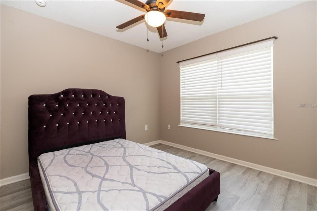 En Renta: $2,400 (4 camas, 2 baños, 1884 Pies cuadrados)