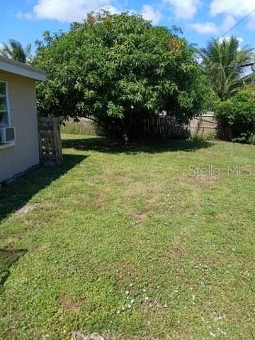 For Sale: $274,999 (3 beds, 1 baths, 1228 Square Feet)