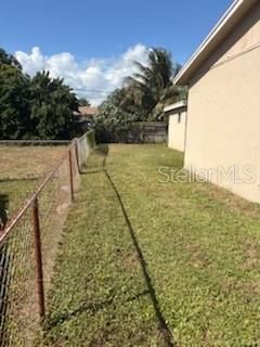 For Sale: $274,999 (3 beds, 1 baths, 1228 Square Feet)