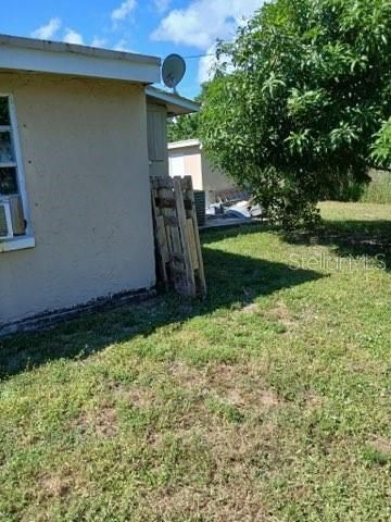 For Sale: $274,999 (3 beds, 1 baths, 1228 Square Feet)