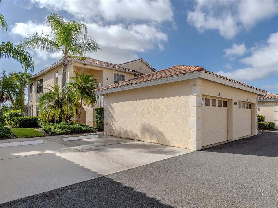 Recently Rented: $1,800 (3 beds, 2 baths, 1383 Square Feet)