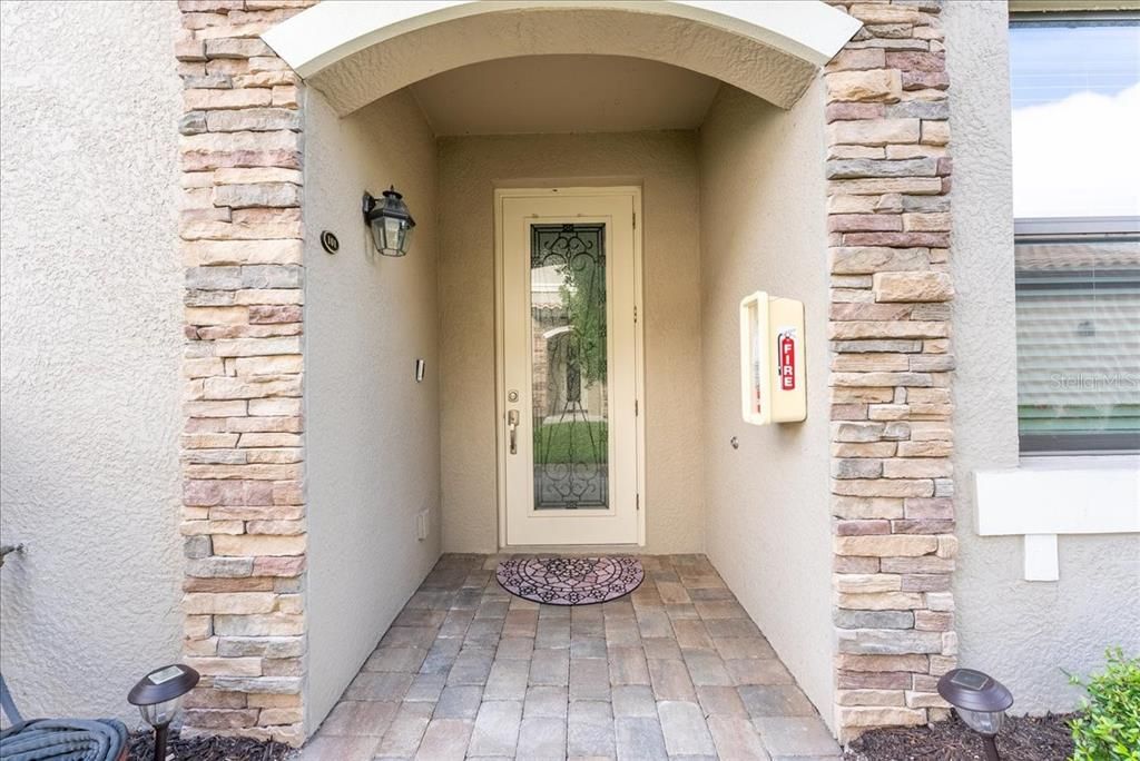 For Sale: $510,000 (3 beds, 2 baths, 1786 Square Feet)