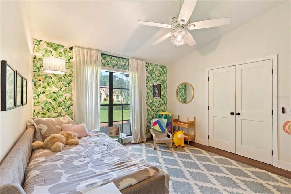 For Sale: $599,000 (4 beds, 3 baths, 2642 Square Feet)