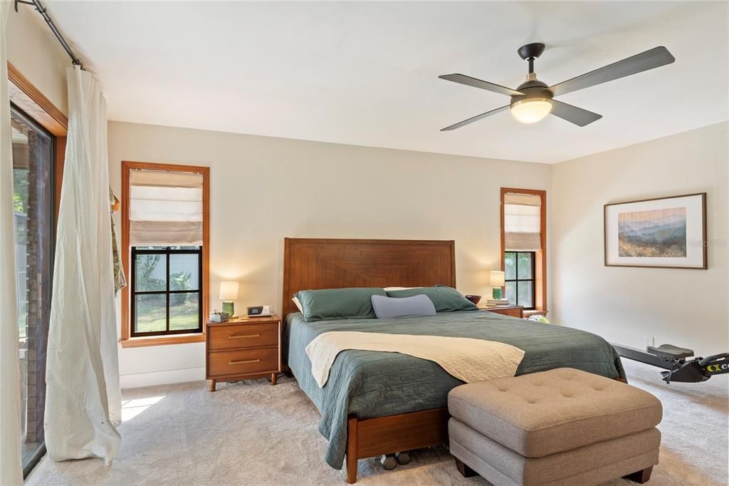 For Sale: $599,000 (4 beds, 3 baths, 2642 Square Feet)