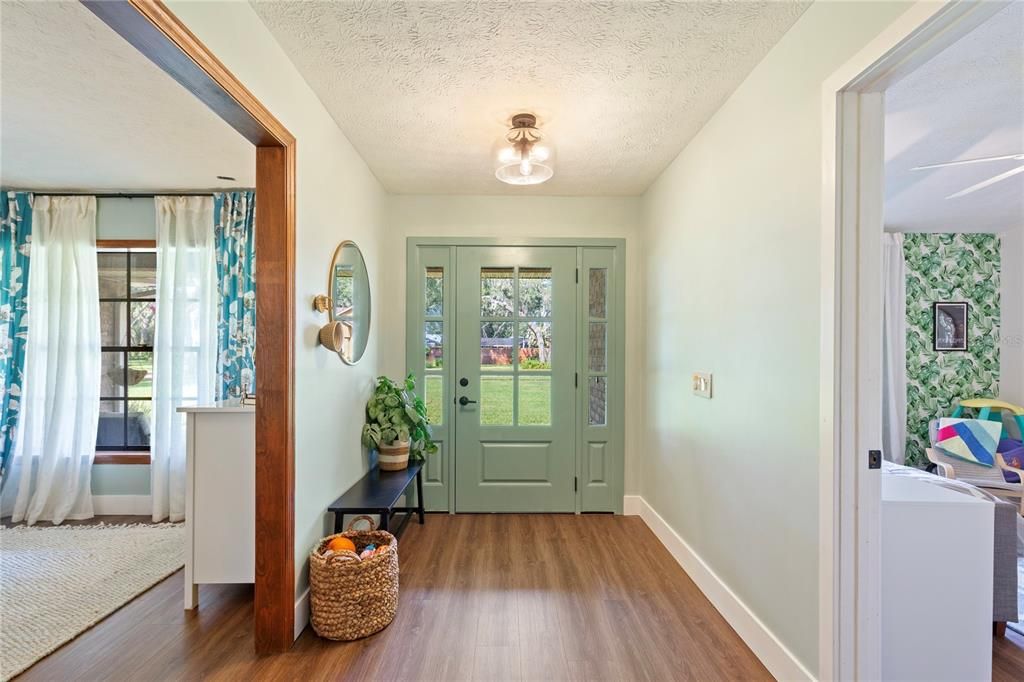 For Sale: $599,000 (4 beds, 3 baths, 2642 Square Feet)