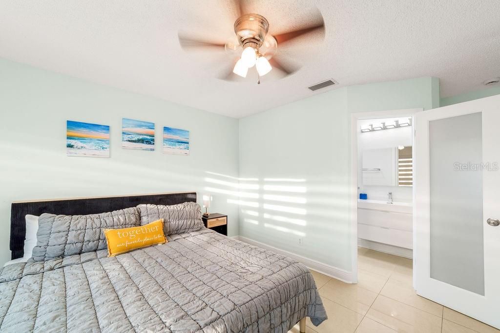 Active With Contract: $425,000 (3 beds, 2 baths, 1416 Square Feet)