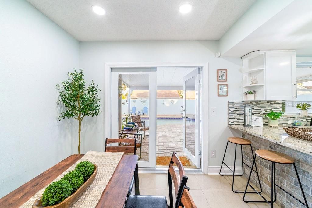 Active With Contract: $425,000 (3 beds, 2 baths, 1416 Square Feet)