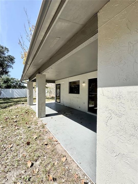 For Sale: $250,000 (3 beds, 2 baths, 1575 Square Feet)