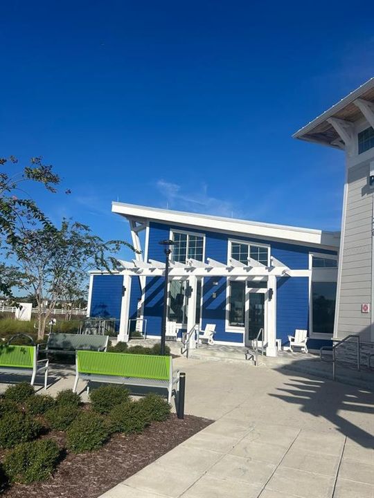 For Rent: $2,750 (3 beds, 2 baths, 1772 Square Feet)