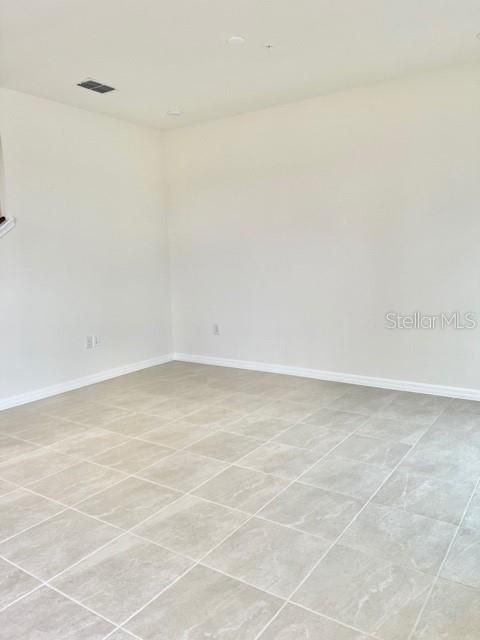 For Rent: $2,750 (3 beds, 2 baths, 1772 Square Feet)