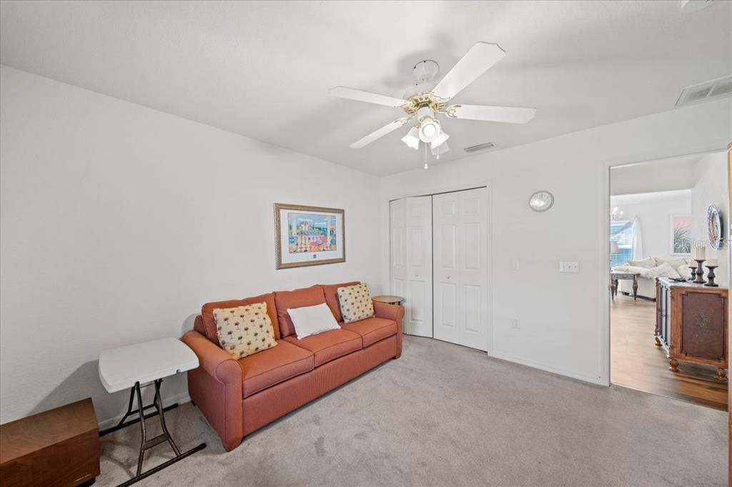 En Venta: $284,900 (2 camas, 2 baños, 1387 Pies cuadrados)