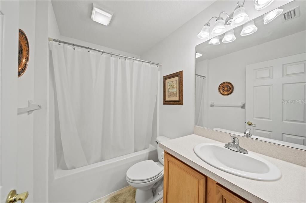 En Venta: $284,900 (2 camas, 2 baños, 1387 Pies cuadrados)