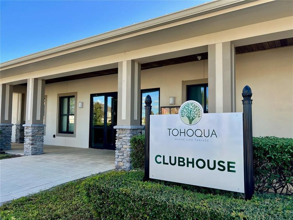 For Rent: $2,400 (4 beds, 3 baths, 2023 Square Feet)