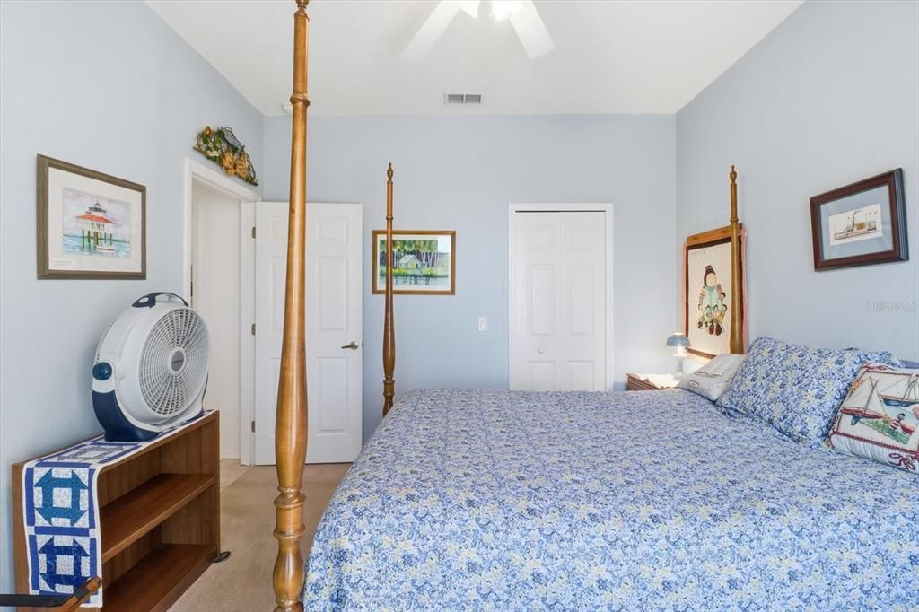 На продажу: $380,000 (4 спален, 2 ванн, 2604 Квадратных фут)