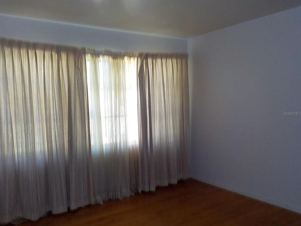 На продажу: $209,000 (4 спален, 2 ванн, 2283 Квадратных фут)