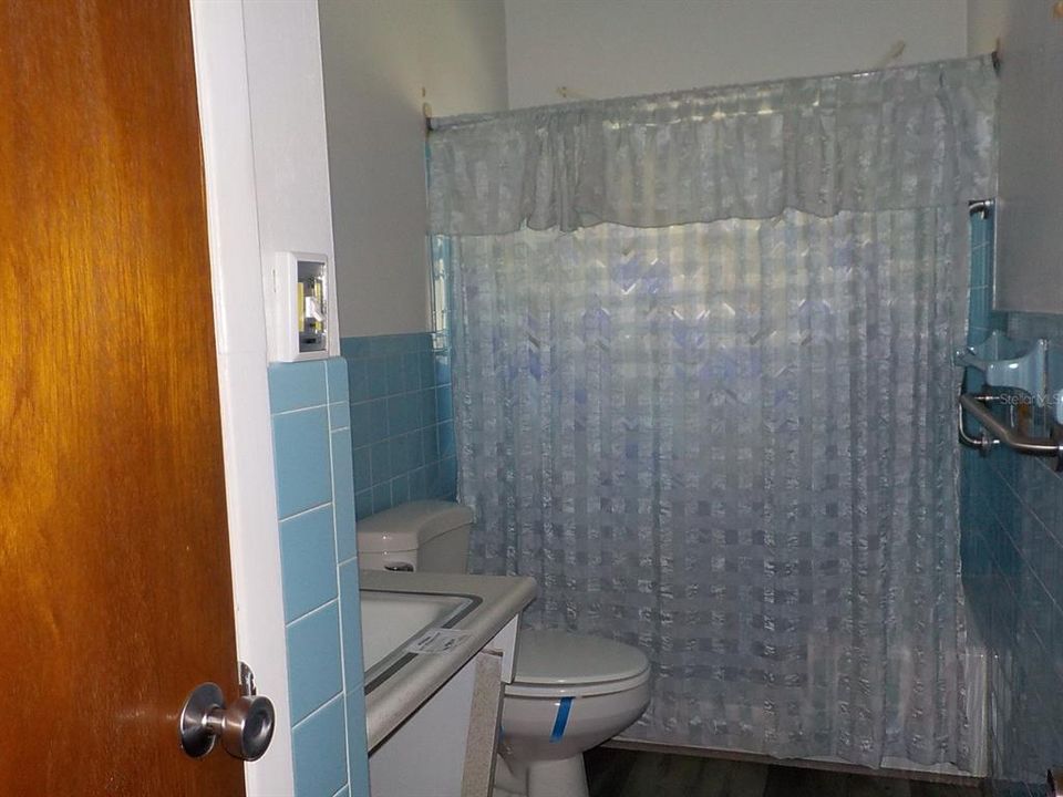 На продажу: $209,000 (4 спален, 2 ванн, 2283 Квадратных фут)