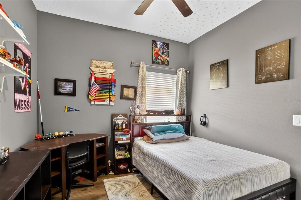 Active With Contract: $325,000 (3 beds, 2 baths, 1687 Square Feet)