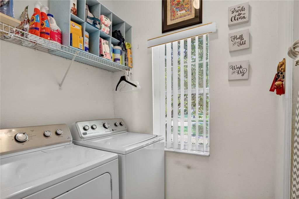 Active With Contract: $325,000 (3 beds, 2 baths, 1687 Square Feet)