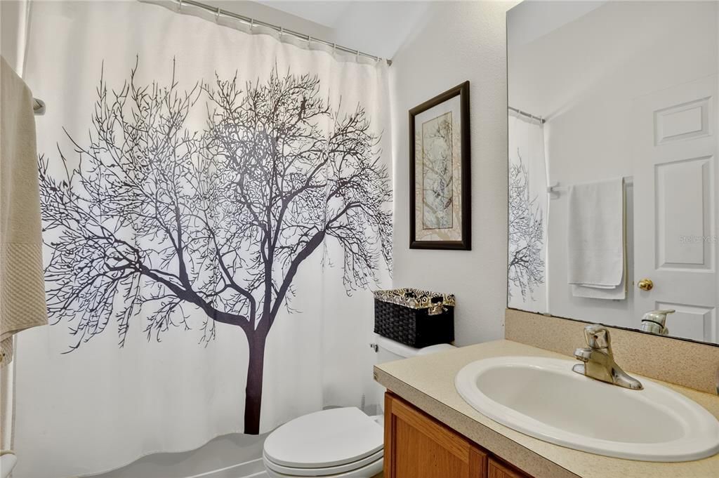 Active With Contract: $325,000 (3 beds, 2 baths, 1687 Square Feet)