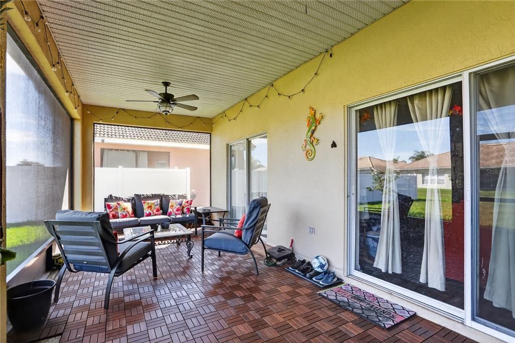 Active With Contract: $325,000 (3 beds, 2 baths, 1687 Square Feet)