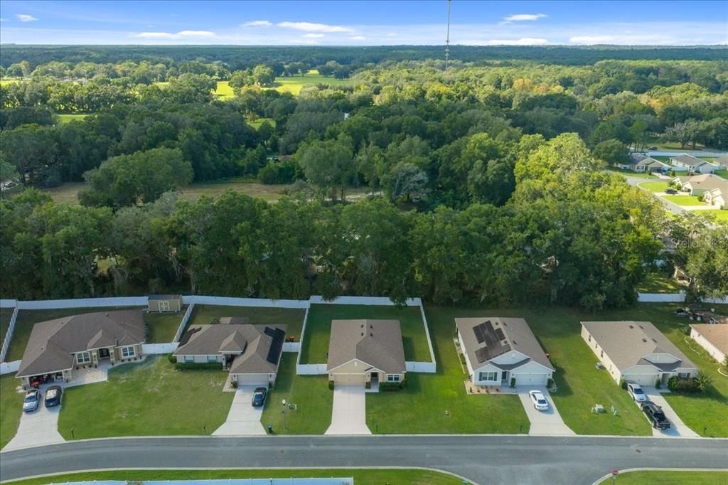 合同活跃: $315,000 (3 贝兹, 2 浴室, 1670 平方英尺)