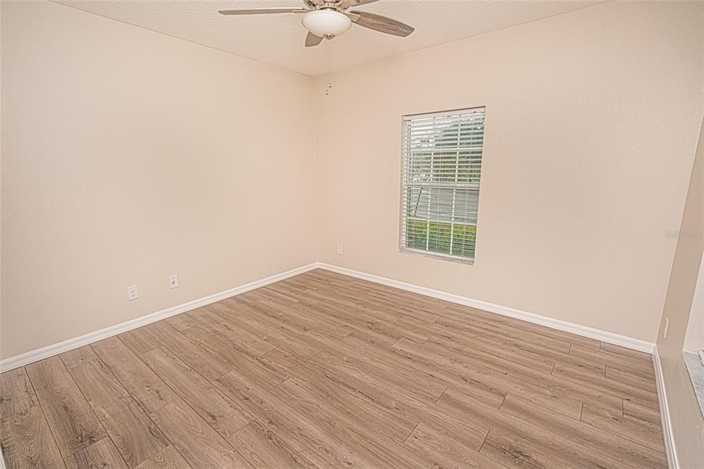 For Rent: $1,800 (3 beds, 3 baths, 1831 Square Feet)