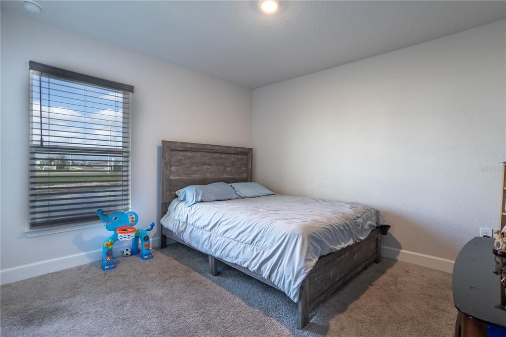 For Sale: $316,000 (4 beds, 3 baths, 2217 Square Feet)