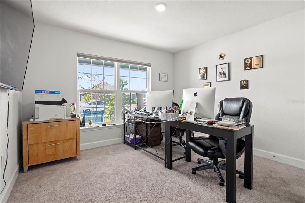 For Sale: $316,000 (4 beds, 3 baths, 2217 Square Feet)